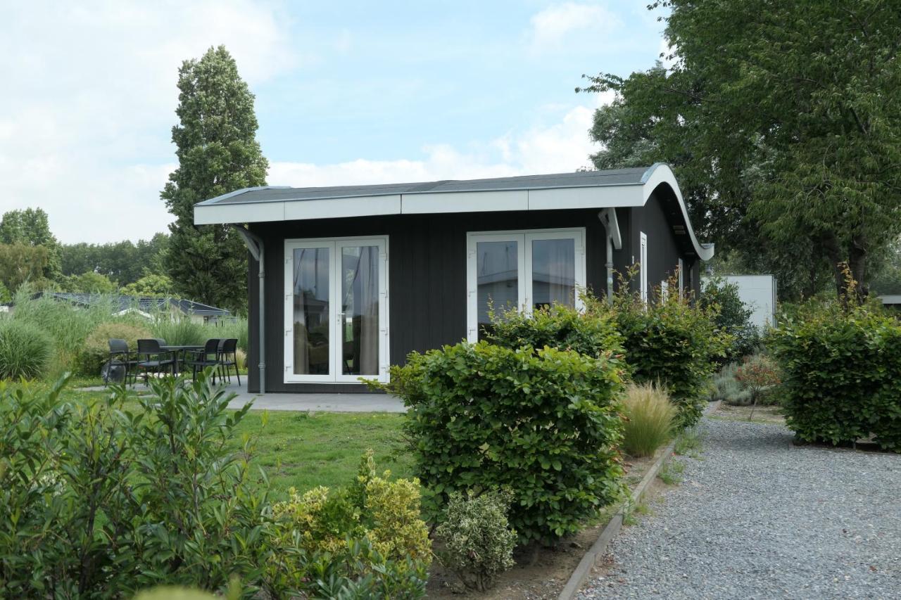 فندق Willemsdorpفي  Europarcs De Biesbosch الغرفة الصورة